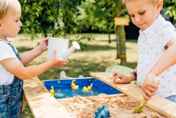 Plum Spiel- und Picknicktisch Surfside aus Holz